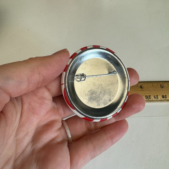 Vtg 2.25 inch Round United Airlines Souvenir Collectible Pin Red White Stripes - Picture 5 of 7